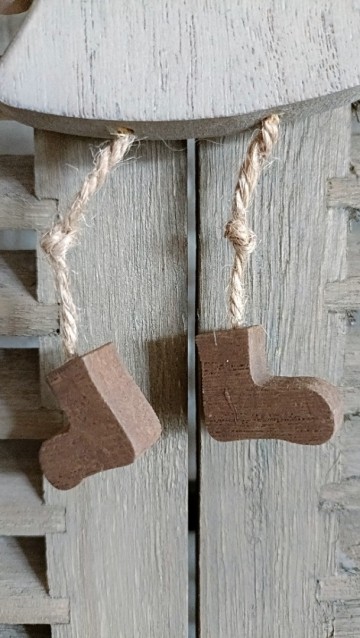 Beentjes saga engelhanger hout grijs