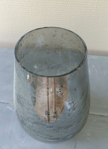 Bovenaanzicht van glazen vaas Stones Luster met brede vorm en smalle halsopening