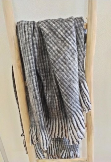 Fabe plaid grey acryl en wol1