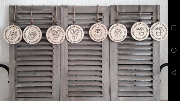 Foto houten kersthangertjes