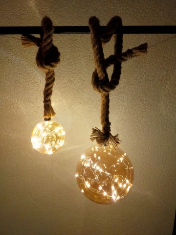 ledbol white light 8 leds aan