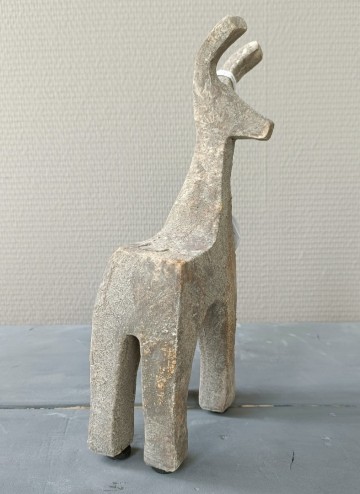 Keramieken hert decoratie h26cm achterkant