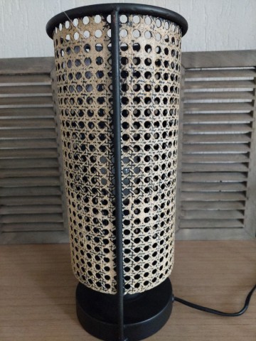 Kleine zago lamp zijkant