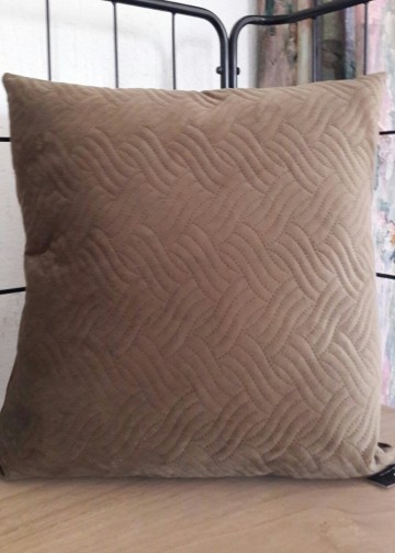 Kussen fluweel bruin