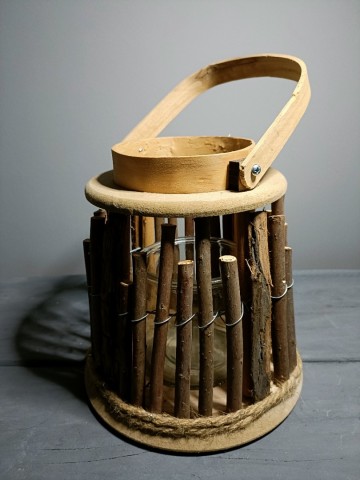 Ronde lantaarn takkenvooraanzicht