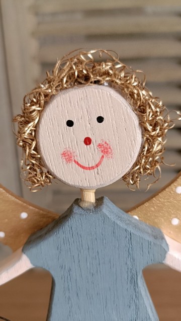 Saga engel staand slinger blauw hoofdje