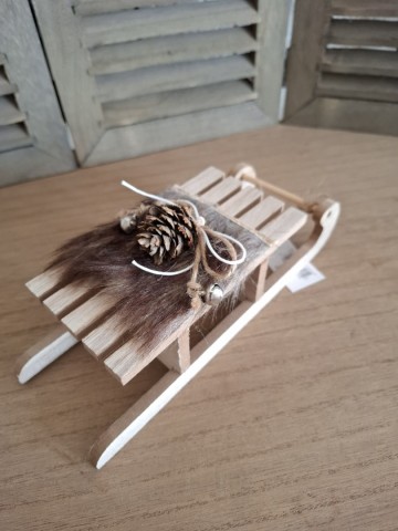 Sleetje bruin met denne appel