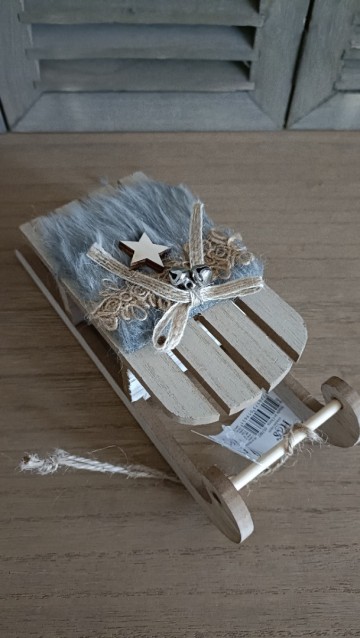 Sleetje met ster grijs dichtbij