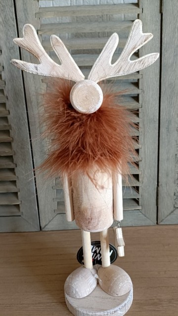 Staand houten rendier van voren