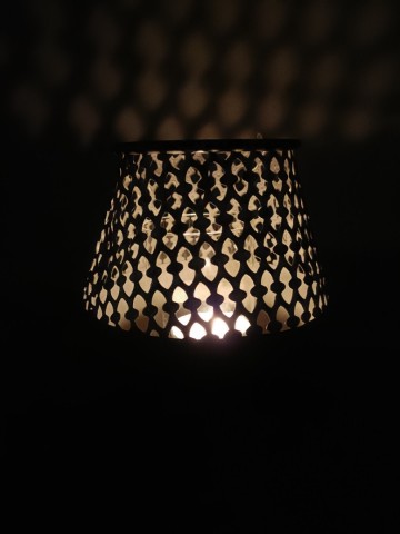 Zago windlicht 18 x 15 in het donker